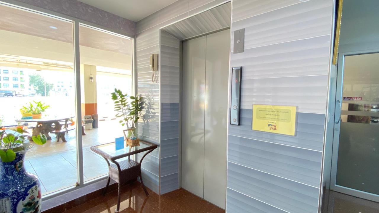 Winner Serviced Apartment Si Maha Phot Екстер'єр фото