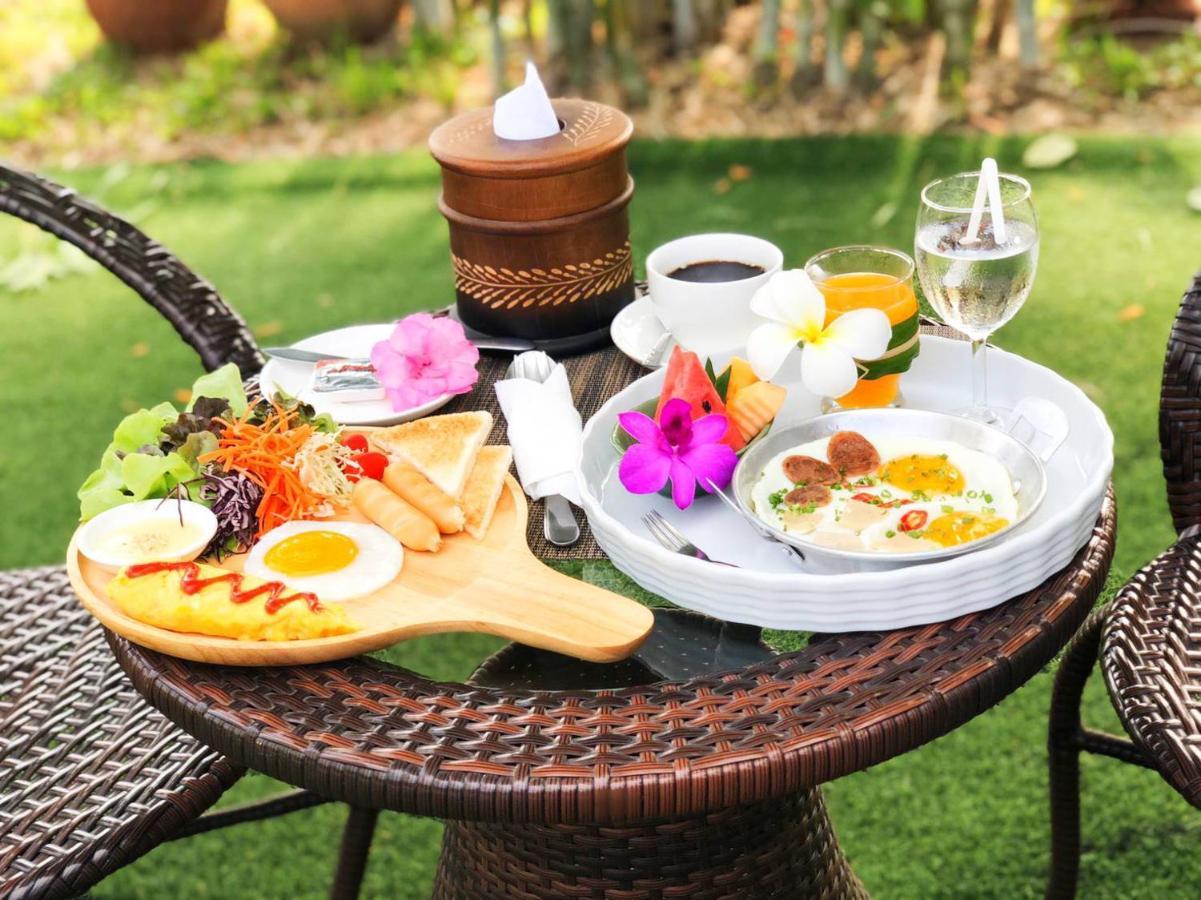 Winner Serviced Apartment Si Maha Phot Екстер'єр фото