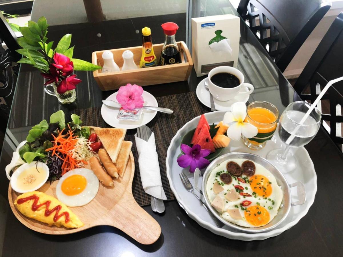 Winner Serviced Apartment Si Maha Phot Екстер'єр фото