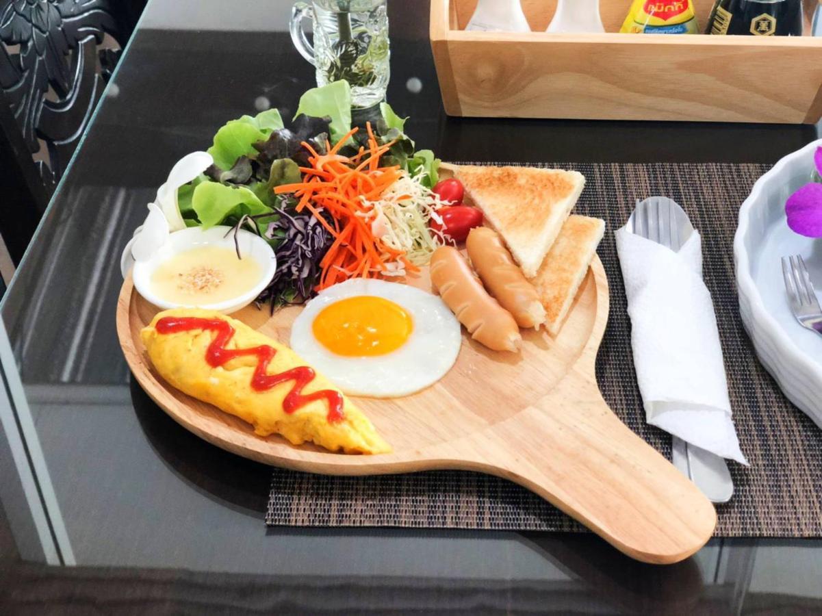 Winner Serviced Apartment Si Maha Phot Екстер'єр фото