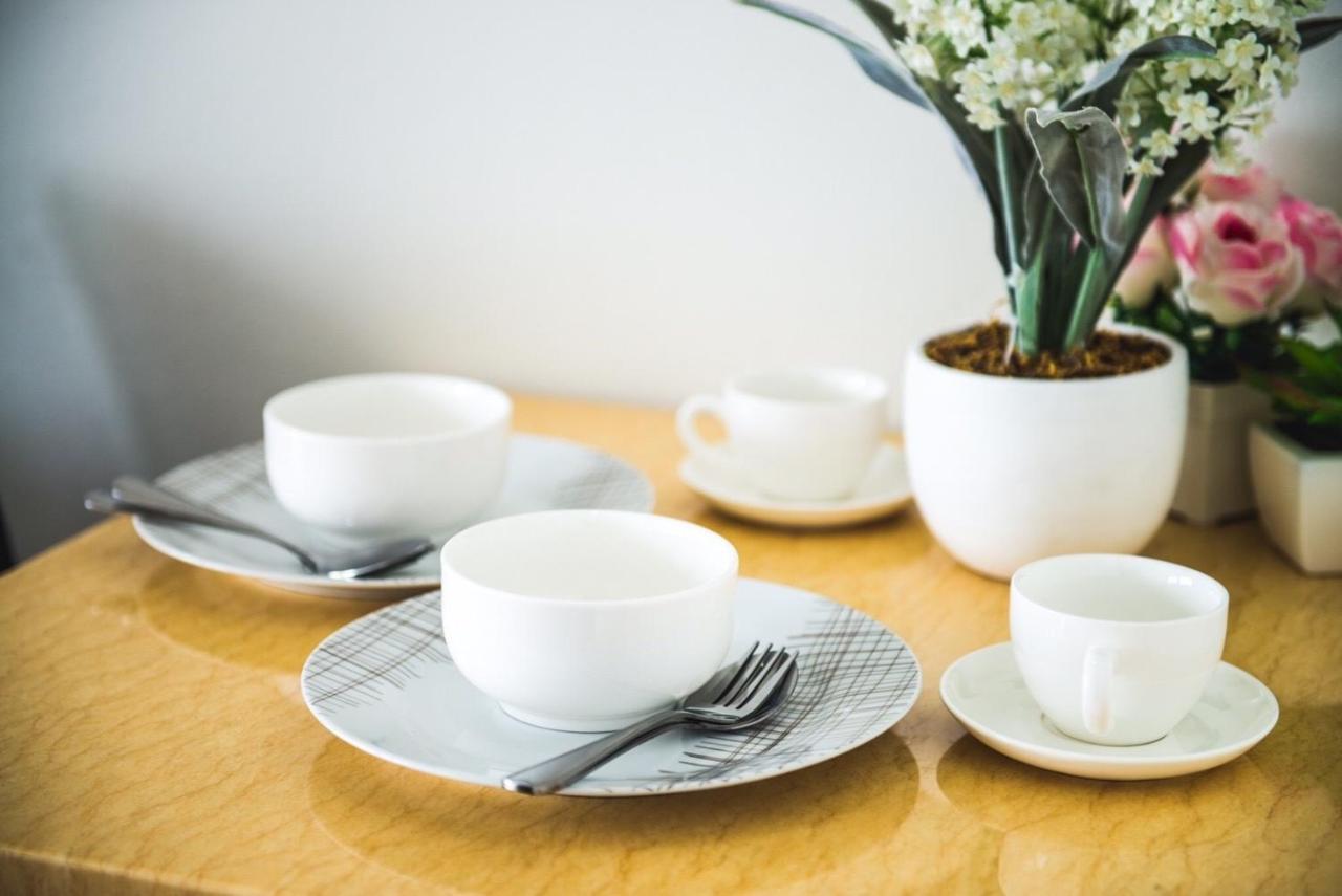 Winner Serviced Apartment Si Maha Phot Екстер'єр фото